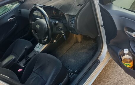 Toyota Corolla, 2008 год, 830 000 рублей, 13 фотография