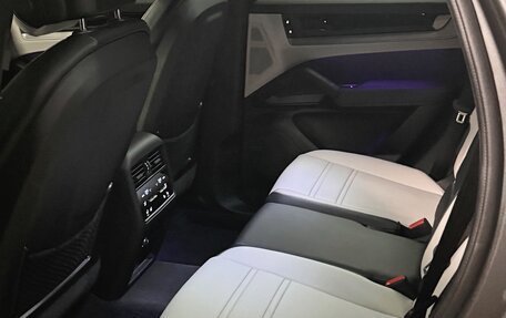 Porsche Cayenne III, 2025 год, 17 450 000 рублей, 8 фотография