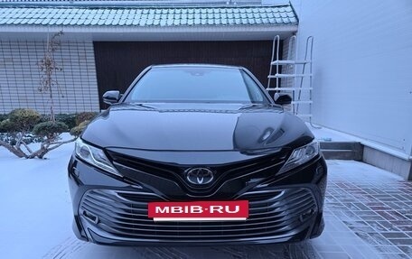 Toyota Camry, 2019 год, 2 590 000 рублей, 2 фотография