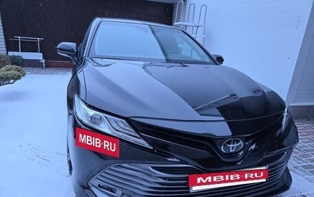 Toyota Camry, 2019 год, 2 590 000 рублей, 5 фотография