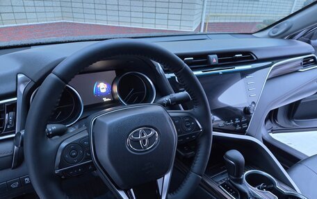 Toyota Camry, 2019 год, 2 590 000 рублей, 25 фотография