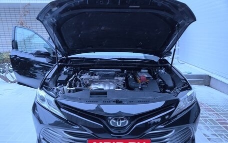 Toyota Camry, 2019 год, 2 590 000 рублей, 28 фотография