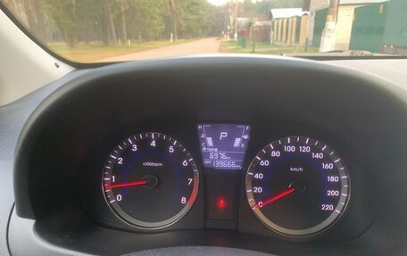 Hyundai Solaris II рестайлинг, 2013 год, 850 000 рублей, 7 фотография