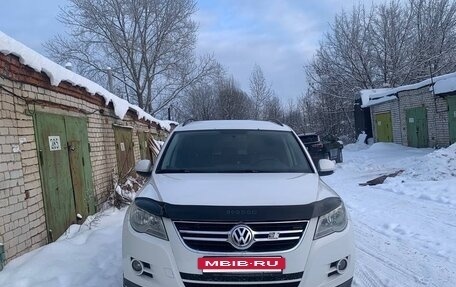 Volkswagen Tiguan I, 2011 год, 1 150 000 рублей, 2 фотография