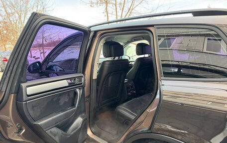 Volkswagen Touareg III, 2010 год, 2 000 000 рублей, 14 фотография