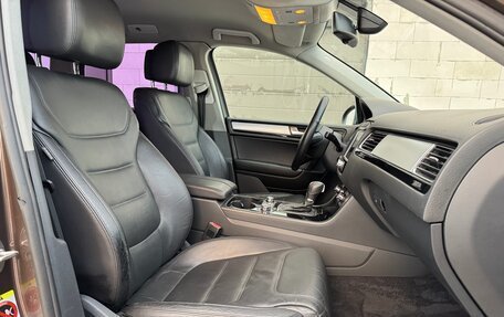 Volkswagen Touareg III, 2010 год, 2 000 000 рублей, 20 фотография