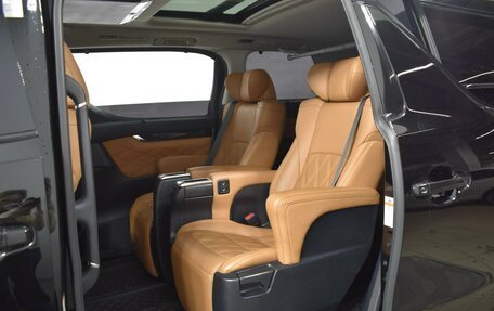 Toyota Vellfire II, 2018 год, 6 793 900 рублей, 11 фотография