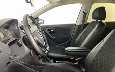 Volkswagen Polo VI (EU Market), 2015 год, 969 000 рублей, 12 фотография