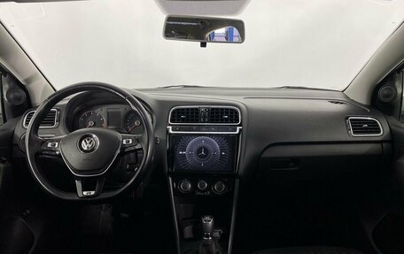 Volkswagen Polo VI (EU Market), 2015 год, 969 000 рублей, 16 фотография