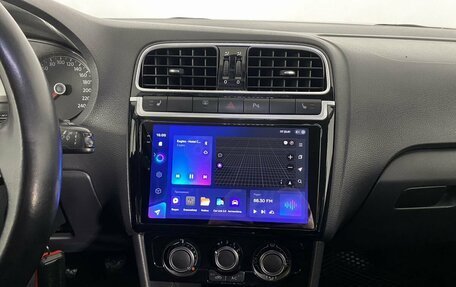 Volkswagen Polo VI (EU Market), 2015 год, 969 000 рублей, 18 фотография