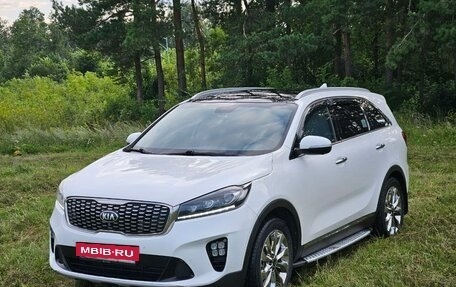 KIA Sorento II рестайлинг, 2018 год, 2 650 000 рублей, 2 фотография