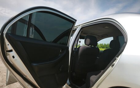 Toyota Corolla, 2005 год, 600 000 рублей, 16 фотография