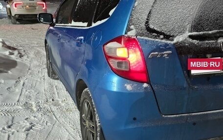 Honda Fit III, 2009 год, 800 000 рублей, 3 фотография