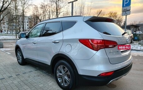 Hyundai Santa Fe III рестайлинг, 2013 год, 1 400 000 рублей, 2 фотография