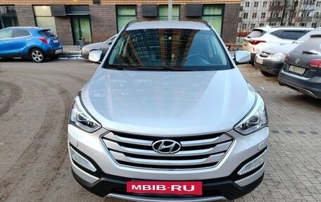Hyundai Santa Fe III рестайлинг, 2013 год, 1 400 000 рублей, 3 фотография