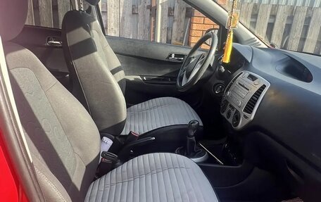 Hyundai i20 IB рестайлинг, 2010 год, 620 000 рублей, 2 фотография