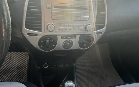 Hyundai i20 IB рестайлинг, 2010 год, 620 000 рублей, 12 фотография