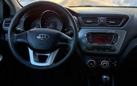 KIA Rio III рестайлинг, 2013 год, 630 000 рублей, 14 фотография