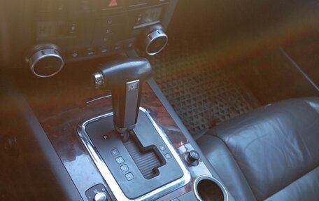 Volkswagen Touareg III, 2006 год, 560 000 рублей, 7 фотография