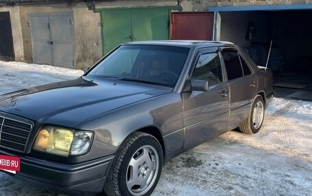 Mercedes-Benz W124, 1992 год, 600 000 рублей, 2 фотография