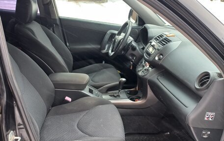 Toyota RAV4, 2011 год, 1 350 000 рублей, 6 фотография