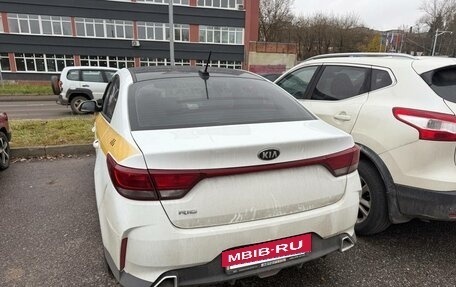 KIA Rio IV, 2020 год, 980 000 рублей, 3 фотография