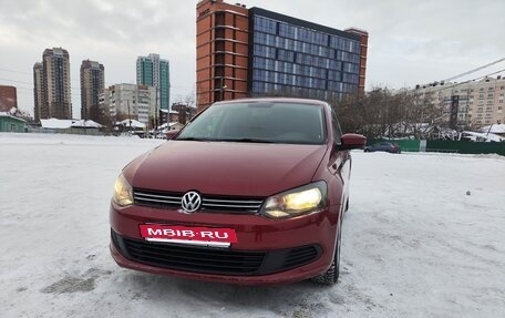 Volkswagen Polo VI (EU Market), 2014 год, 880 000 рублей, 2 фотография