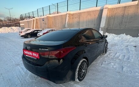 Hyundai Elantra V, 2012 год, 999 000 рублей, 4 фотография