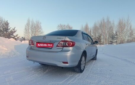 Toyota Corolla, 2011 год, 1 200 000 рублей, 6 фотография