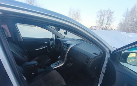 Toyota Corolla, 2011 год, 1 200 000 рублей, 28 фотография