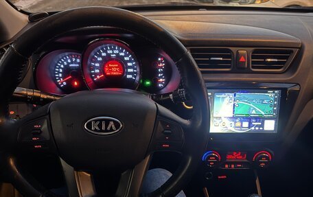KIA Rio III рестайлинг, 2011 год, 950 000 рублей, 2 фотография