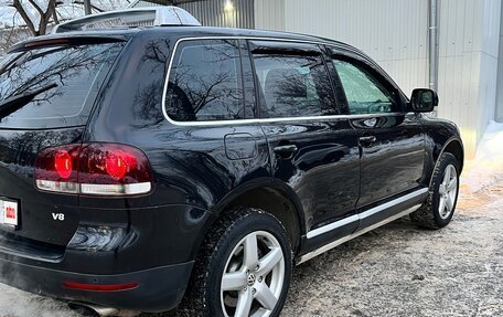 Volkswagen Touareg III, 2005 год, 875 000 рублей, 7 фотография