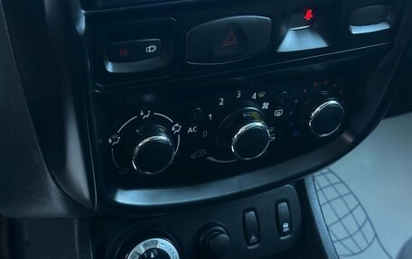 Renault Duster I рестайлинг, 2014 год, 999 000 рублей, 18 фотография