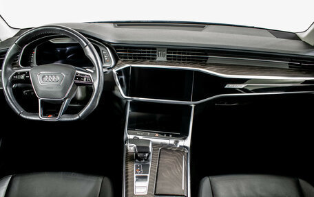 Audi A6, 2020 год, 3 650 000 рублей, 11 фотография