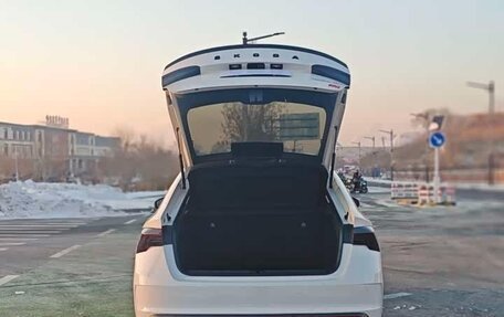 Skoda Octavia IV, 2022 год, 1 493 000 рублей, 7 фотография