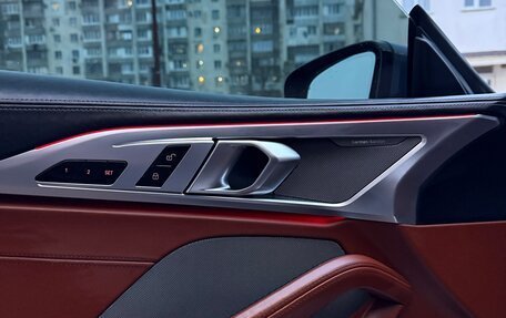 BMW 8 серия, 2018 год, 7 200 000 рублей, 19 фотография