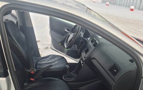 Volkswagen Polo VI (EU Market), 2015 год, 600 000 рублей, 9 фотография