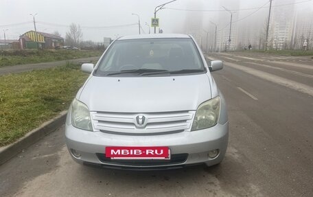 Toyota Ist II, 2003 год, 450 000 рублей, 2 фотография