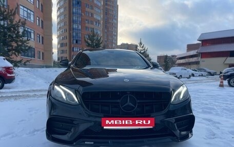 Mercedes-Benz E-Класс, 2019 год, 4 200 000 рублей, 2 фотография