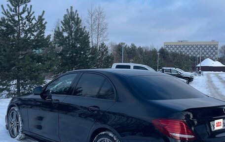 Mercedes-Benz E-Класс, 2019 год, 4 200 000 рублей, 16 фотография