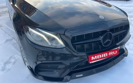 Mercedes-Benz E-Класс, 2019 год, 4 200 000 рублей, 10 фотография