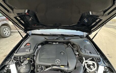 Mercedes-Benz E-Класс, 2019 год, 4 200 000 рублей, 28 фотография
