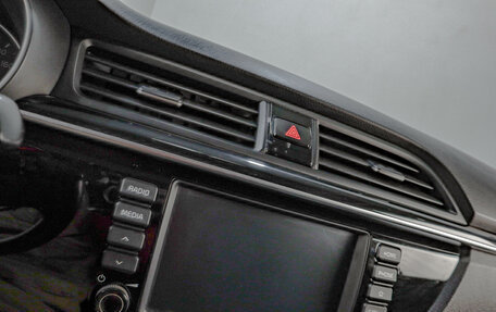 KIA Rio IV, 2018 год, 1 369 000 рублей, 14 фотография