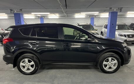 Toyota RAV4, 2013 год, 1 899 000 рублей, 4 фотография