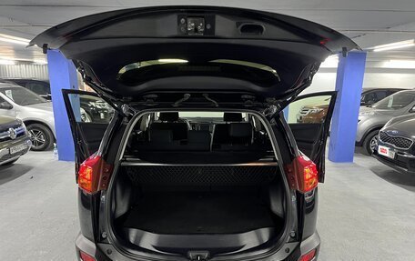 Toyota RAV4, 2013 год, 1 899 000 рублей, 23 фотография