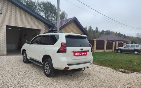 Toyota Land Cruiser Prado 150 рестайлинг 2, 2018 год, 4 800 000 рублей, 13 фотография