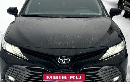 Toyota Camry, 2019 год, 2 550 000 рублей, 1 фотография