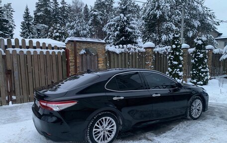 Toyota Camry, 2019 год, 2 550 000 рублей, 5 фотография