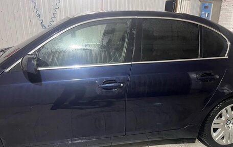 BMW 5 серия, 2003 год, 750 000 рублей, 17 фотография