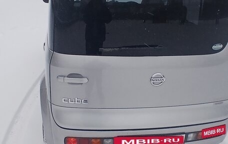 Nissan Cube II, 2002 год, 570 000 рублей, 2 фотография